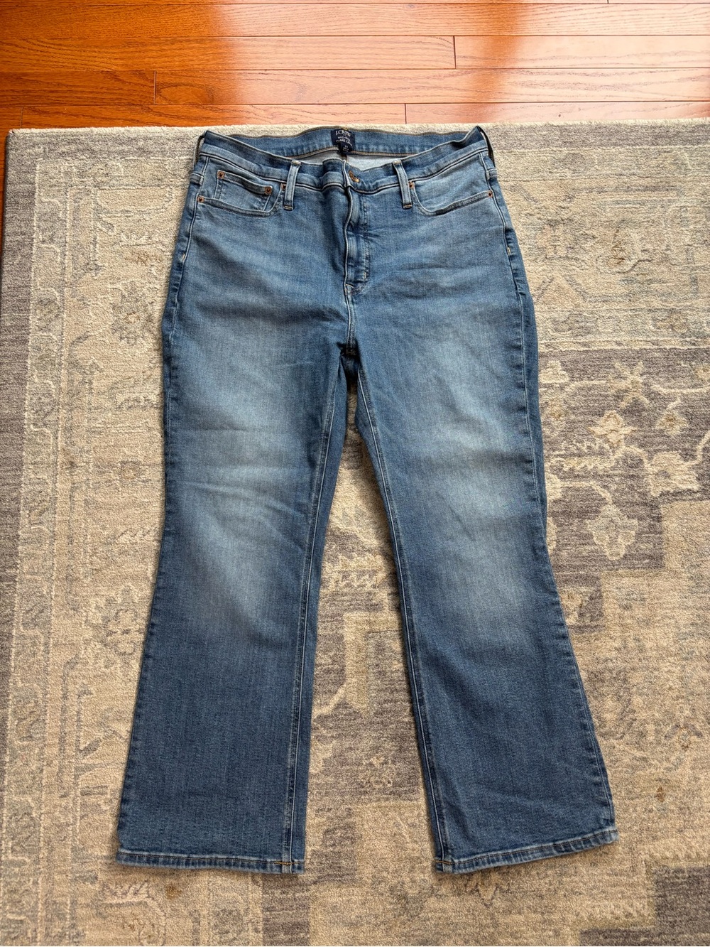 J. Crew Women's Mid-Rise Flare Crop Jeans Size 31